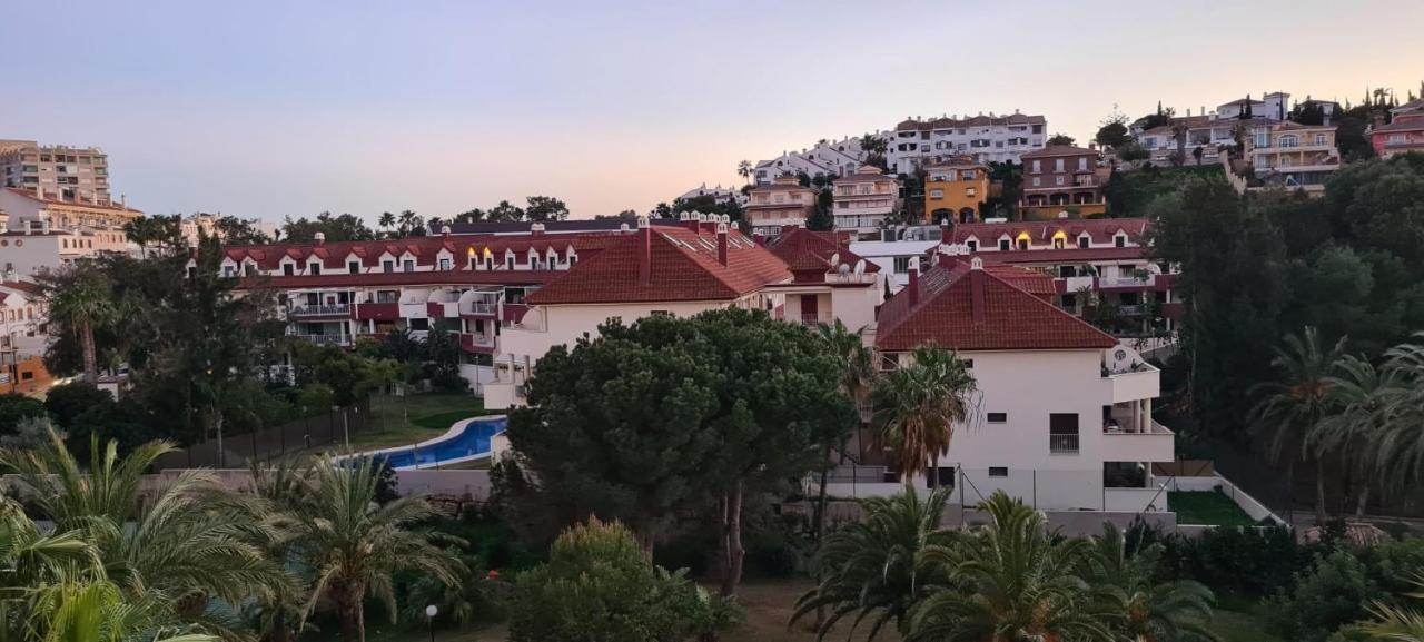 Soleado Apartamento Golf Y A 900 M De La Playa Бенальмадена Екстер'єр фото